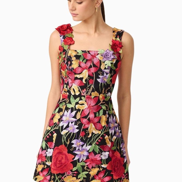 ELLIATT Talia Mini Dress Black Floral Wedding Guest Cocktail Party size XS - Picture 7 of 12